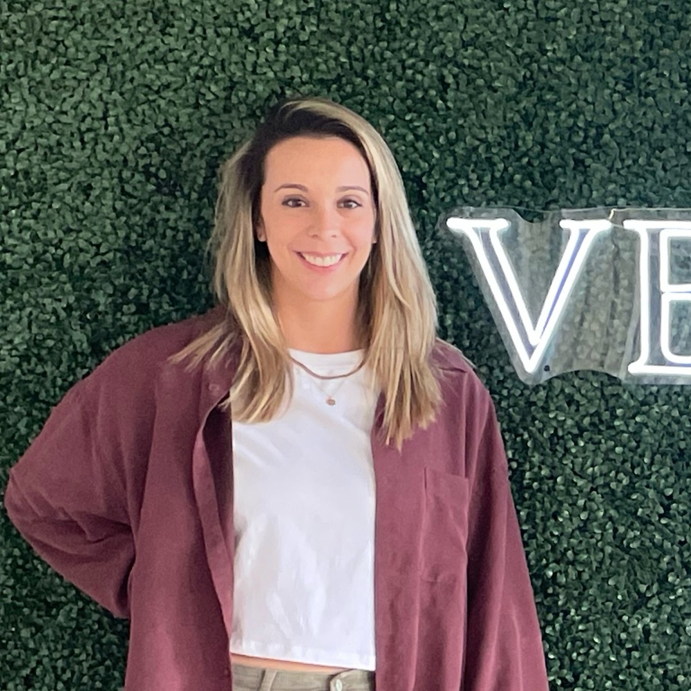 Meet your Posher, Amanda